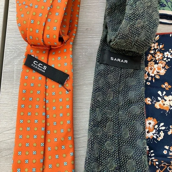 Sarar - Sayki/hatemoglu lot (2). 2 ties-2 pocket squares - Picture 3 of 5